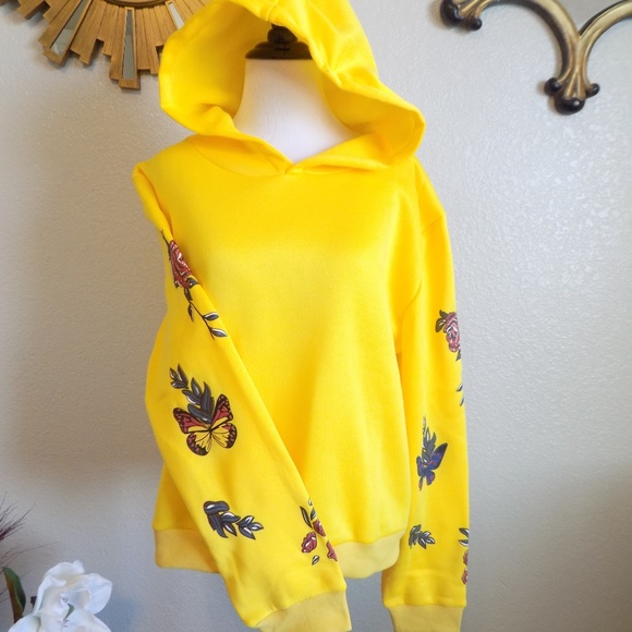 Offer Me! Last One Medium! Floral Print Hoodie - Picture 5 of 5